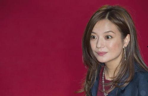 娱乐吃瓜女艺人歌手,揭秘吃瓜女艺人歌手的璀璨星途